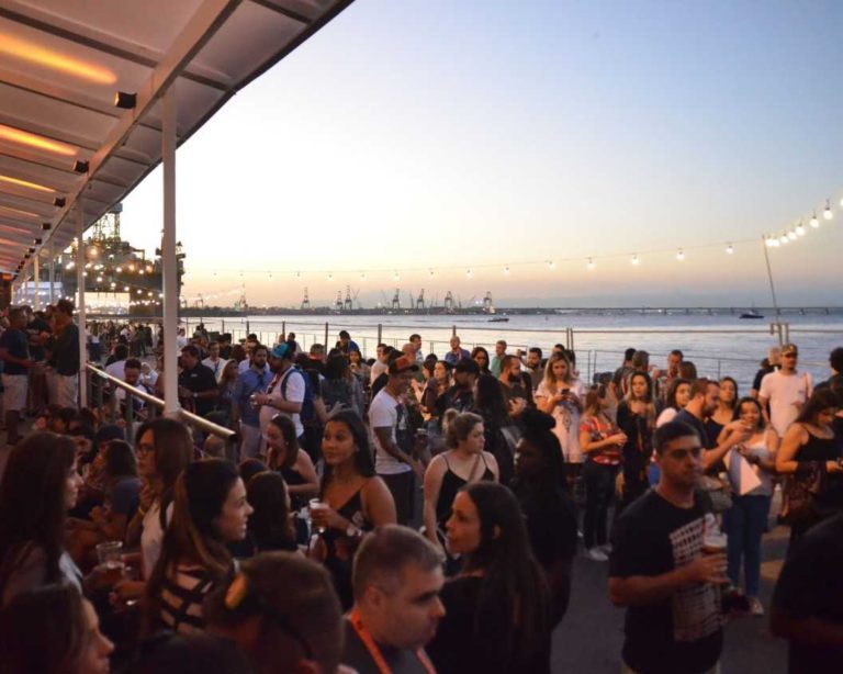 Mondial Rio registra 45 mil pessoas e 25 toneladas de alimentos arrecadadas