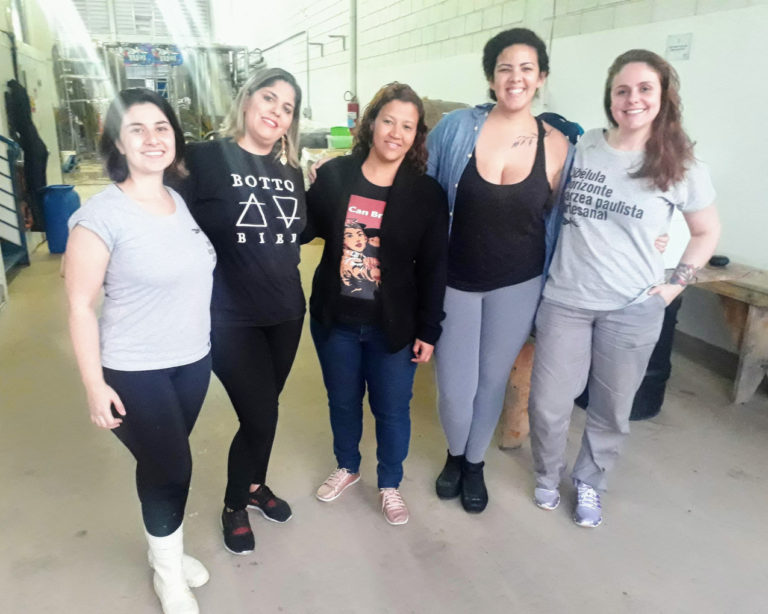 Confrarias se unem para criar Associação Feminina Cervejeira