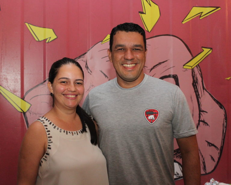 Invicta inaugura novo bar com foco em “integração” e “sinestesia”