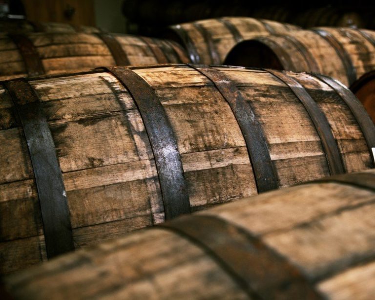 Trilha lança clube de cervejas envelhecidas