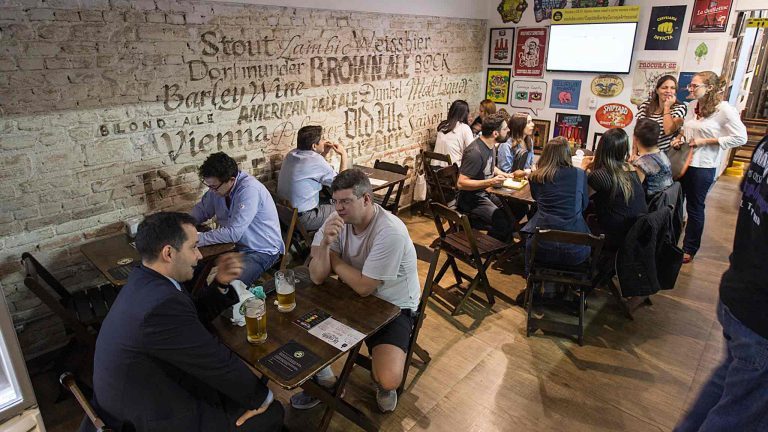 Aos 5 anos, Capitão Barley reinventa-se como brewpub