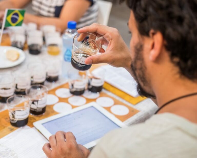 Backer, Cathedral e Suricato Ales conquistam prêmio de cervejaria do ano
