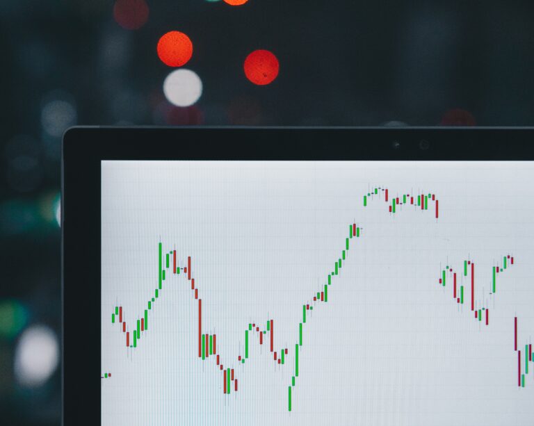 Ambev aumenta lucro e vendas no primeiro trimestre, mas não empolga mercado