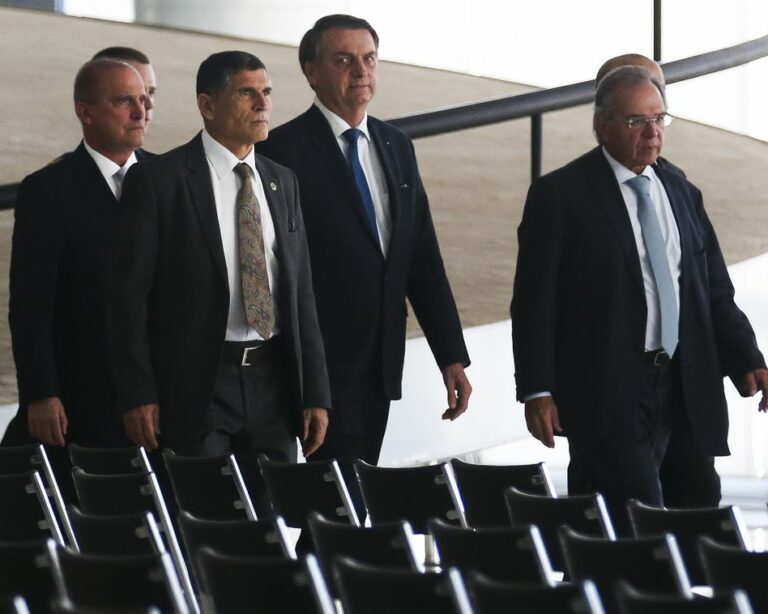 8 análises sobre a queda do PIB e sua relação com a indústria cervejeira