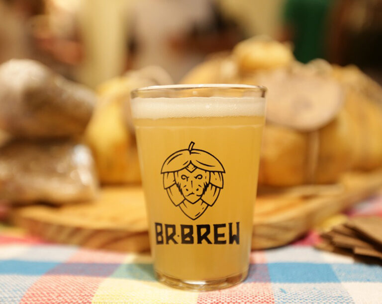 Precoce e premiada: BR Brew celebra 1 ano com investimento em estrutura e long necks
