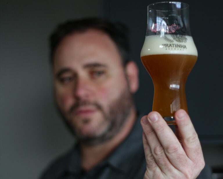 11 fatos sobre a Magic Booze, a primeira cerveja instantânea do mundo