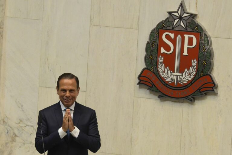 Doria erra ao alegar que liberação de cerveja em estádio é inconstitucional, dizem juristas