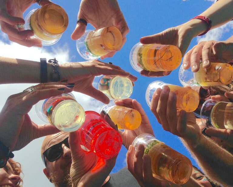 Dia do Amigo: Brahma presenteia consumidor com um ano de chope grátis