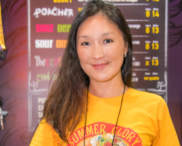 Entrevista: O calor, a novela e o país das maravilhas da siberiana da Wonderland