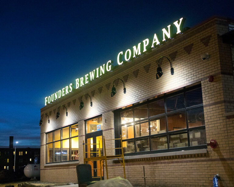 Cervejaria norte-americana Founders é vendida à espanhola Mahou