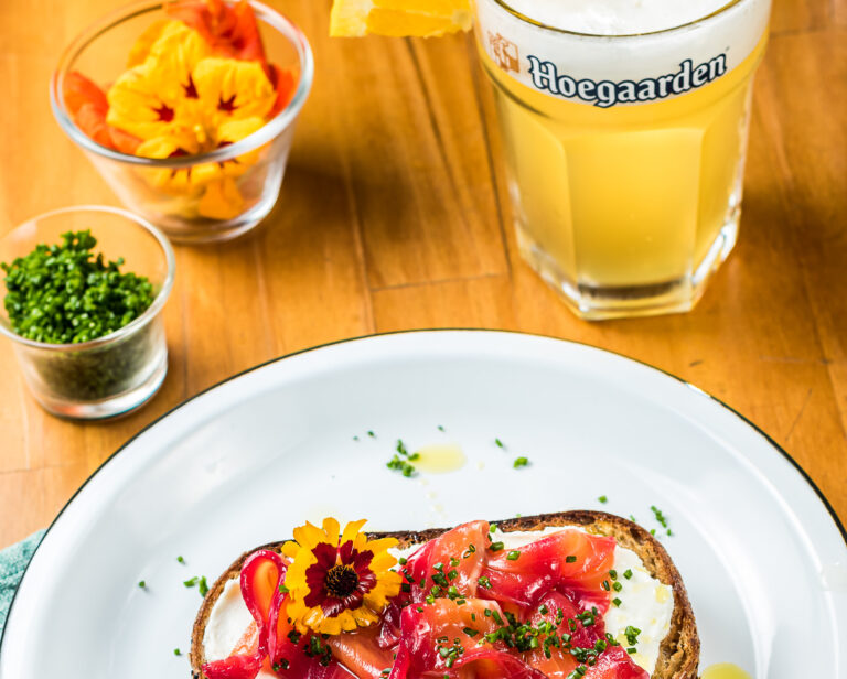 Menu degustação: Primavera da Hoegaarden, Wonderland em SP, festa no RS