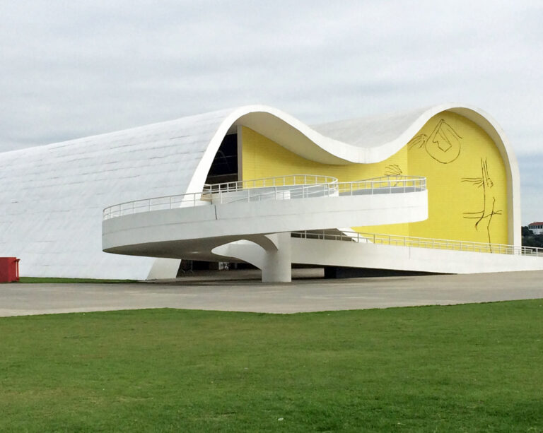 Selo, Vila e Niemeyer vão inspirar criação dos Caminhos Cervejeiros de Niterói