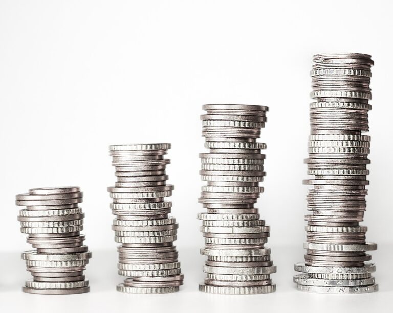 Preço da cerveja acompanha inflação e sobe 0,83% em novembro