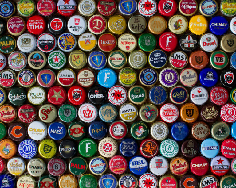 Espaço aberto: Campinas abre espaço para colecionadores de tampinhas