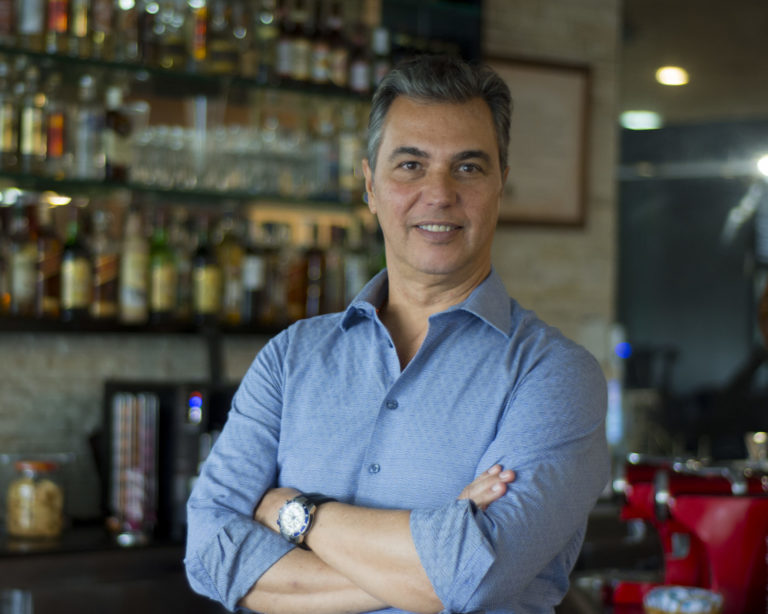 Entrevista: Restaurantes e bares deixarão de faturar até R$ 50 bilhões com coronavírus