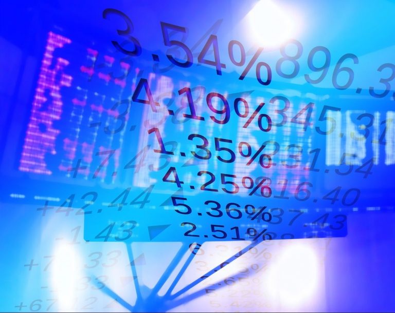 Lucro da Ambev cai 49% no 2º trimestre, mas analistas veem sinais de recuperação