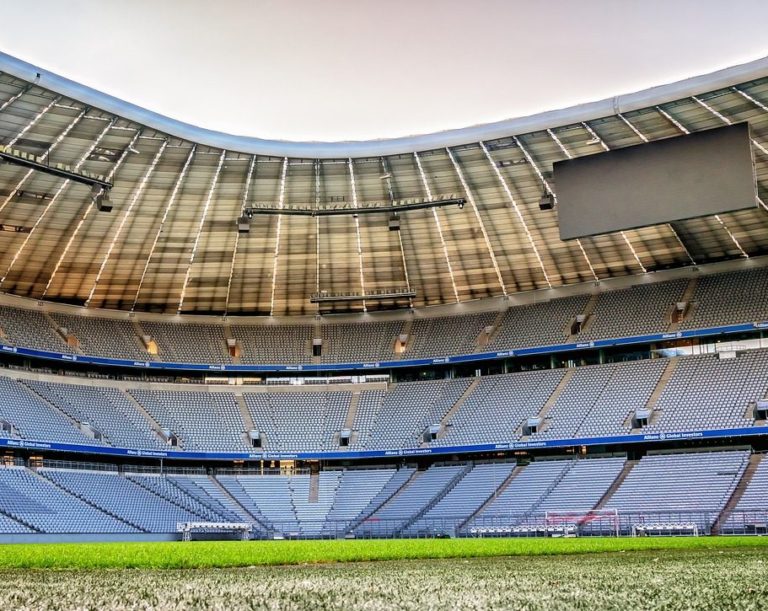 Com futebol na pandemia, Brahma busca levar emoção dos estádios para casas