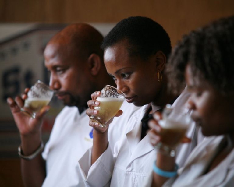 Brewers Association aprova código de conduta por comunidade cervejeira inclusiva