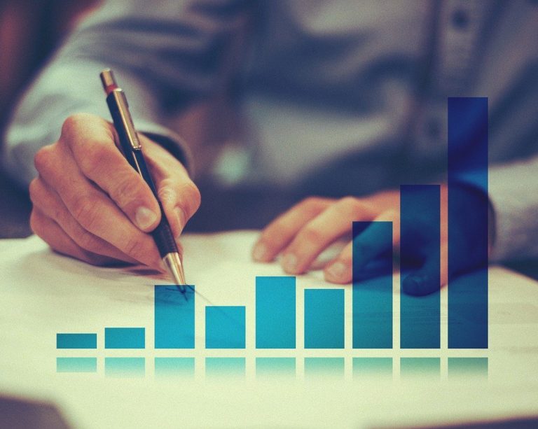 Cautela e concorrência: Analistas avaliam cenário para Heineken e Ambev