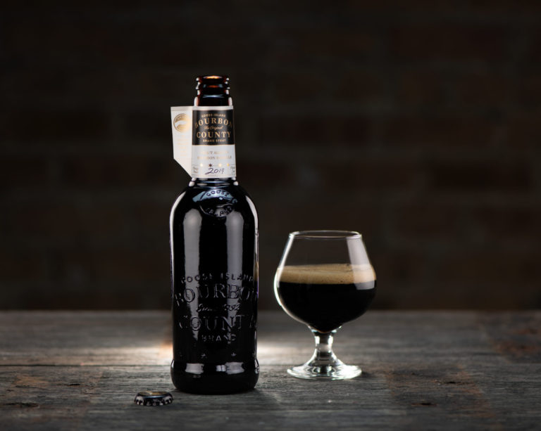 Rara e cultuada, Goose Island Bourbon County chega ao Brasil nesta semana