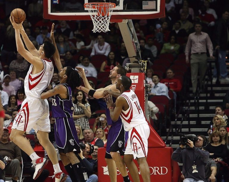 Budweiser e NBA se unem em jogo virtual de competição de arremessos