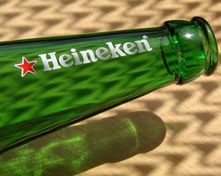 Heineken fecha parcerias para ampliar comunicação com público das periferias
