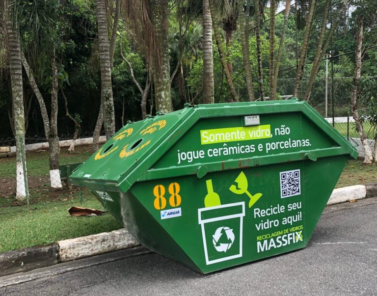 Cartilha e locais de coleta: As ações da Verallia para ampliar a reciclagem de vidro