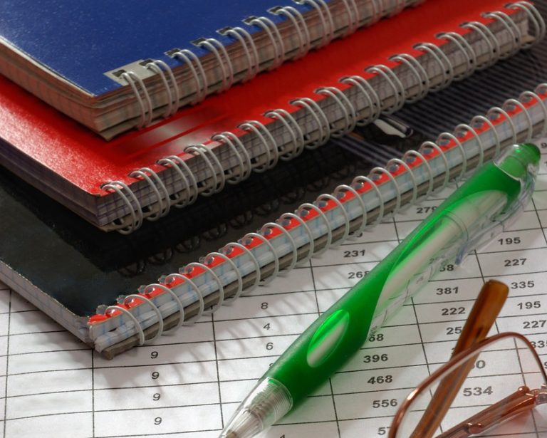 Ação da Ambev acompanha Ibovespa e desvaloriza 4% em janeiro