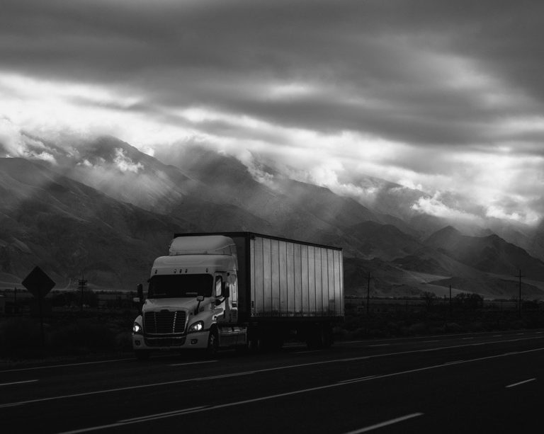 Ambev e Heineken são autuadas por trabalho escravo em terceirizada; Empresas se posicionam