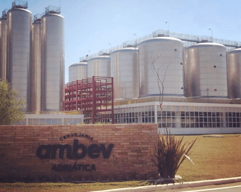 ambev lucro