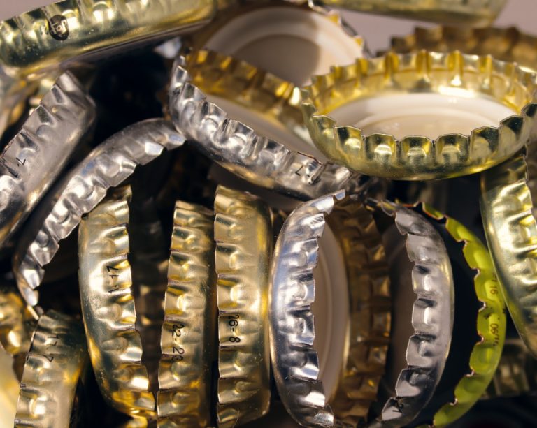 Fabricação de bebidas retrai e influencia recuo da indústria ao nível pré-pandemia