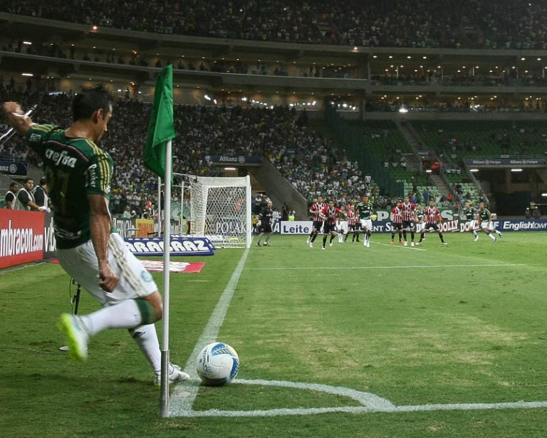 Heineken e Amstel se tornam cervejas oficiais do estádio do Palmeiras
