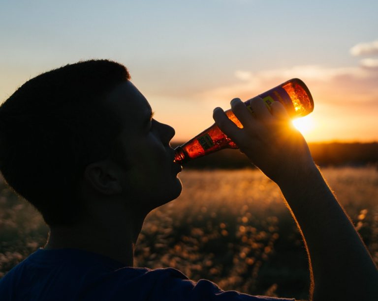 Skol mais conhecida, Heineken preferida: A relação do consumidor com a cerveja