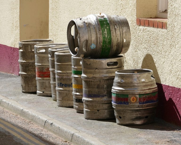 Inflação pressiona fornecedores e já provoca repasse a cervejarias