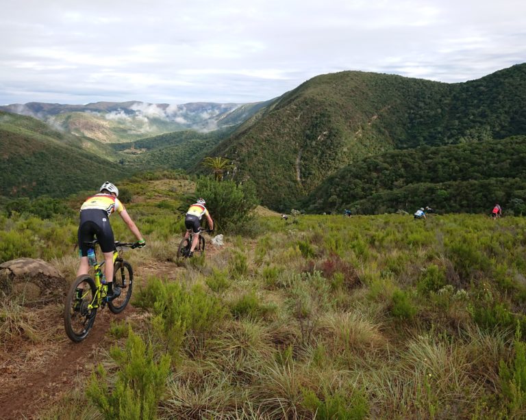 Trilha com cerveja: 040 se liga ao mountain bike em celebração aos esportes