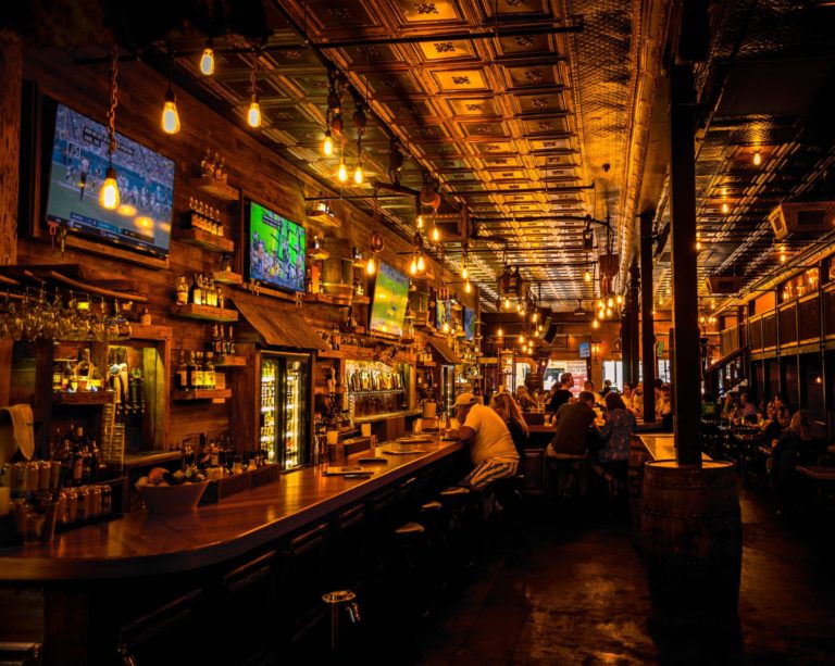 Setor tem aumento da busca por abertura de brewpubs e criação de receitas