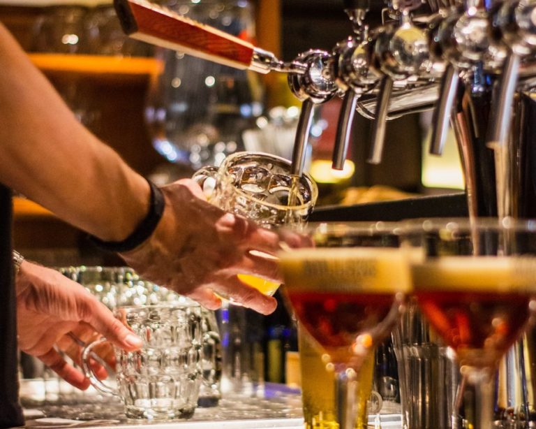 BeerSales aposta na ascensão dos brewpubs em 2022 e investe em soluções