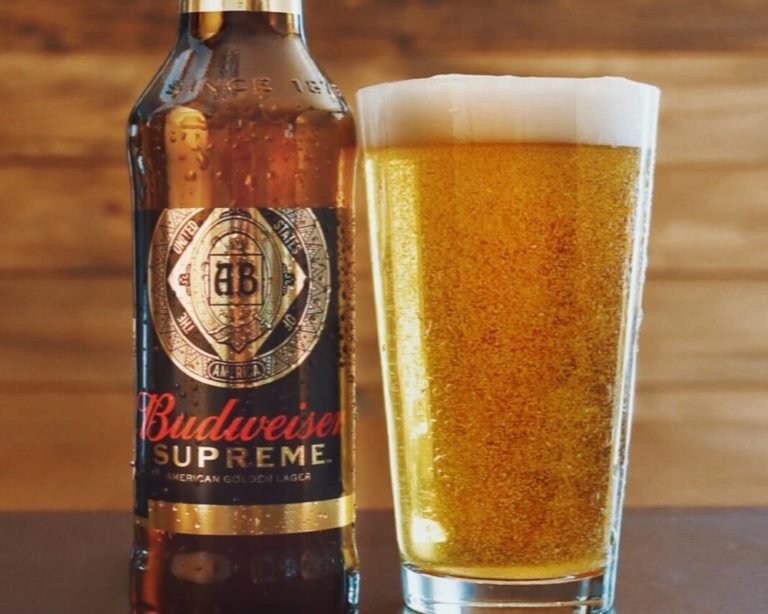 Triplamente filtrada e com malte de mel americano, Budweiser testa nova versão