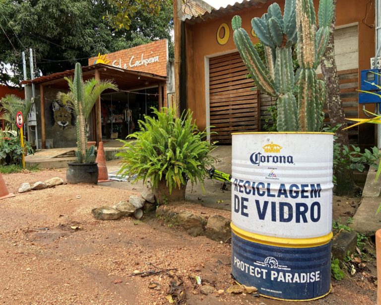 Projeto na Chapada dos Veadeiros coleta 80 toneladas de vidro em 6 meses