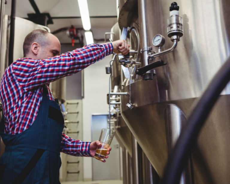 Sem carnaval, Brasil tem queda brusca na fabricação de bebidas alcoólicas