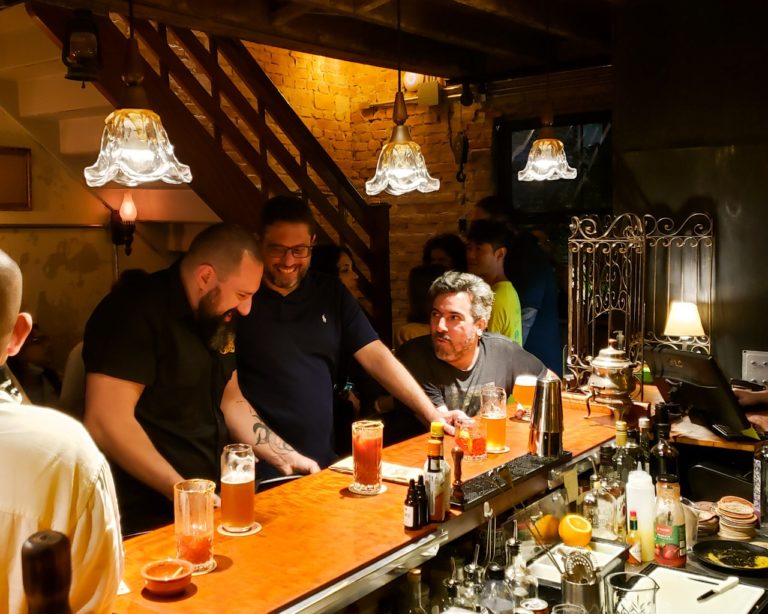 Juan Caloto aumenta alcance e atuação com marketing criativo e novo lote de uísque