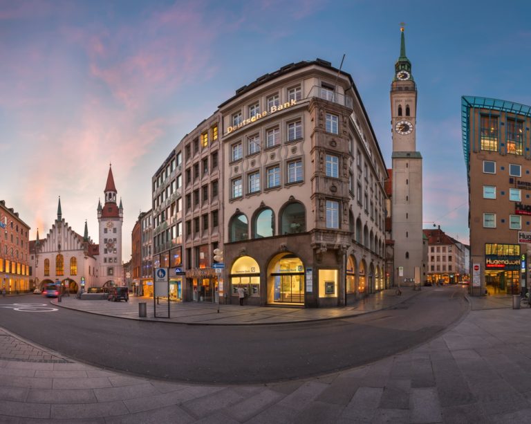 Balcão do Profano Graal:  A Revolta da Cerveja de Munique