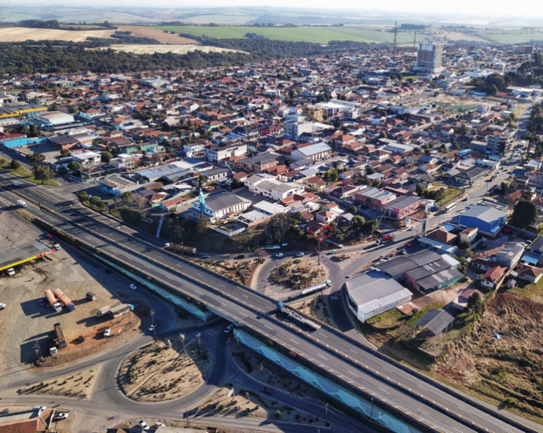 Ambev define Carambeí para receber fábrica de vidros no Paraná; Conheça a cidade