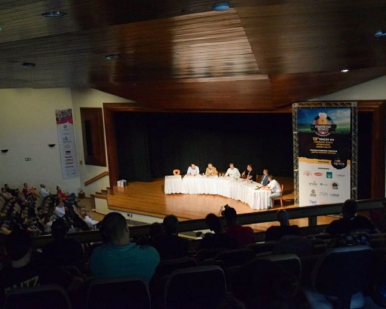 À espera da alta, cervejarias miram multinacionais, finanças e novos mercados