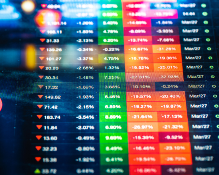 Com queda pelo 3º mês, ação da Ambev desvaloriza 13,1% no 1º semestre