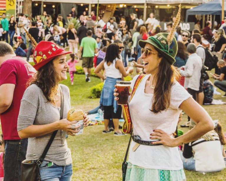 Cervejarias da Rota RJ aproveitam alta temporada para atrair visitantes