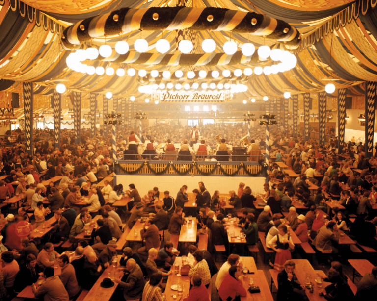 Balcão do Profano Graal: História e curiosidades da principal festa cervejeira