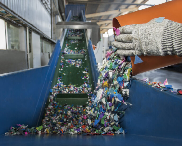 Heineken deixa de vender 14 mil toneladas de plástico ao tirar PETs do portfólio