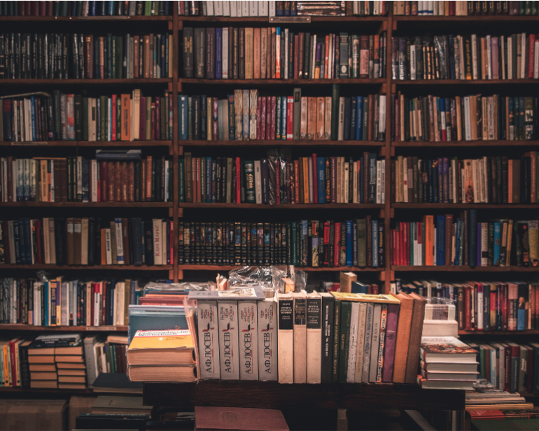 Menu Degustação: Livros em pré-venda da Krater, cursos do Ceres…