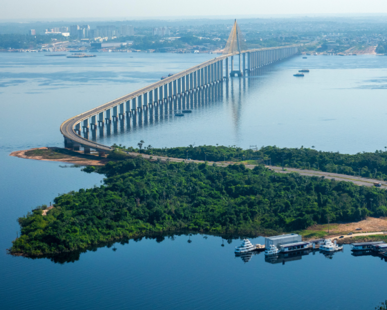 Acusação de rombo derruba ação da Ambev; cervejaria nega e BTG vê exagero